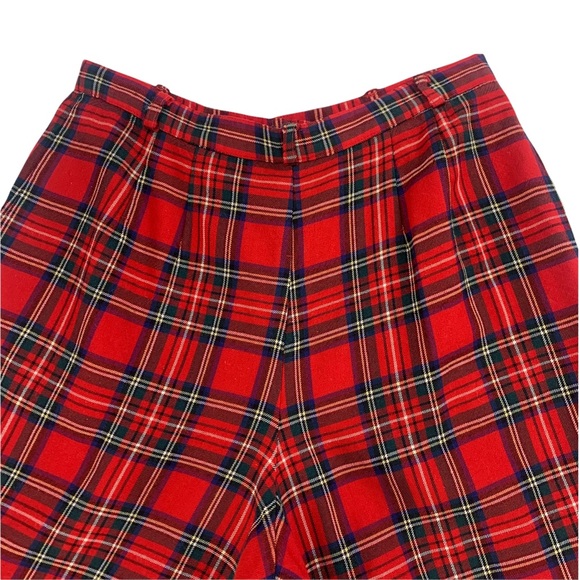Vintage 100% Wool Red Plaid Shorts- Made in the USA by Talbots Petites - Picture 8 of 13